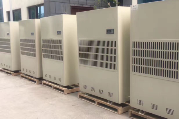 除濕機可以把一堆衣服儲干嗎？